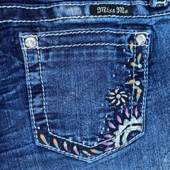 Miss Me Girls Shorts - Love Peace Doves - RARE HTF - Picture 4 of 12